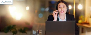 An agent working on a virtual call center on Teams
